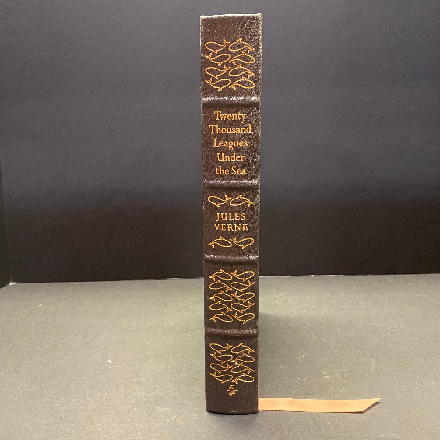 Twenty Thousand Leagues Under the Sea - Jules Verne - Easton Press - 1977