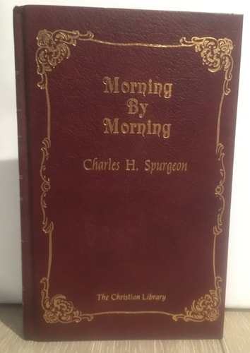 365 One-Minute Meditations from Morning by Morning