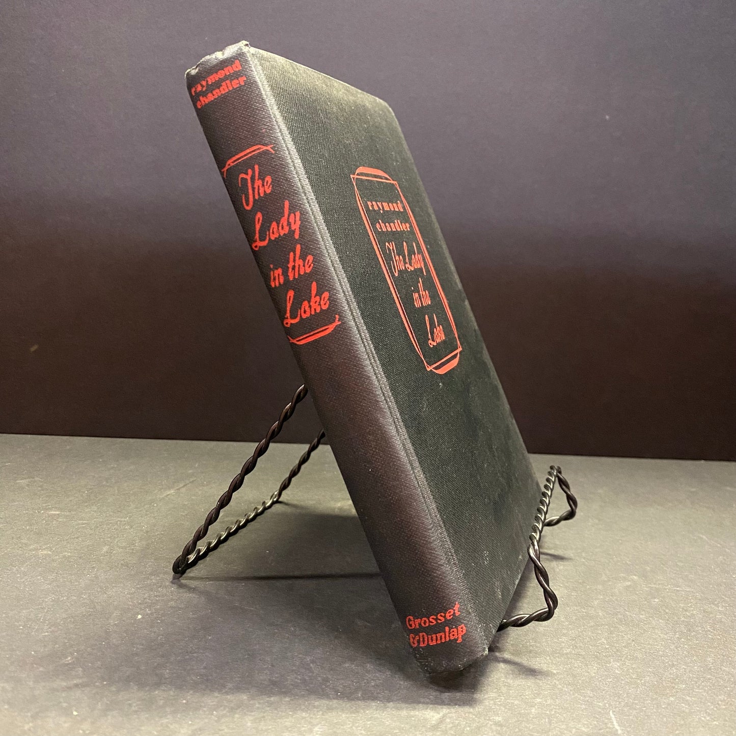 The Lady in the Lake - Raymond Chandler - 1943