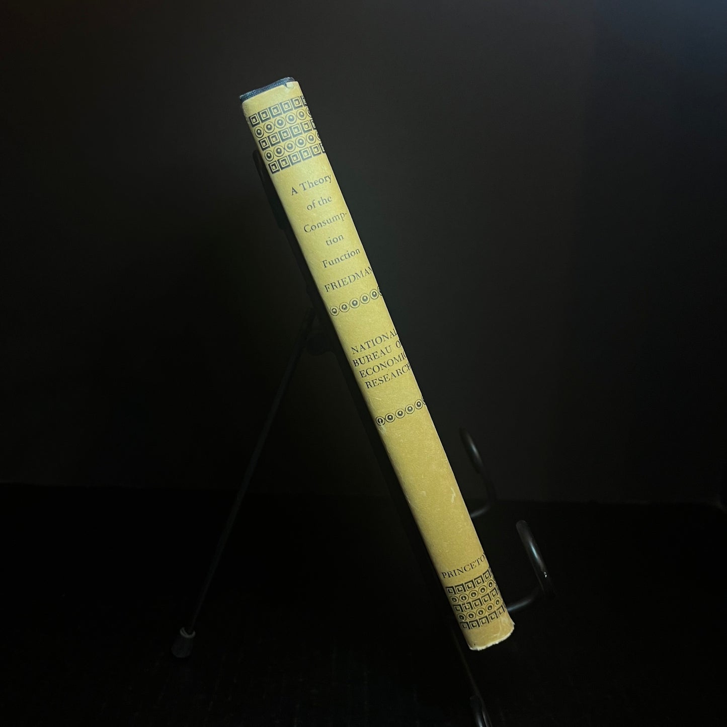 A Theory of the Consumption Function - Milton Friedman - 1st Edition - 1957