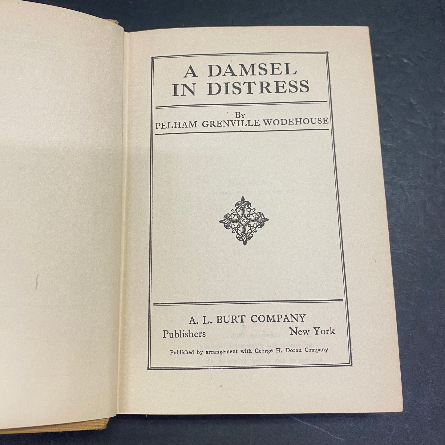 A Damsel in Distress - Pelham Grenville Wodehouse - 1919