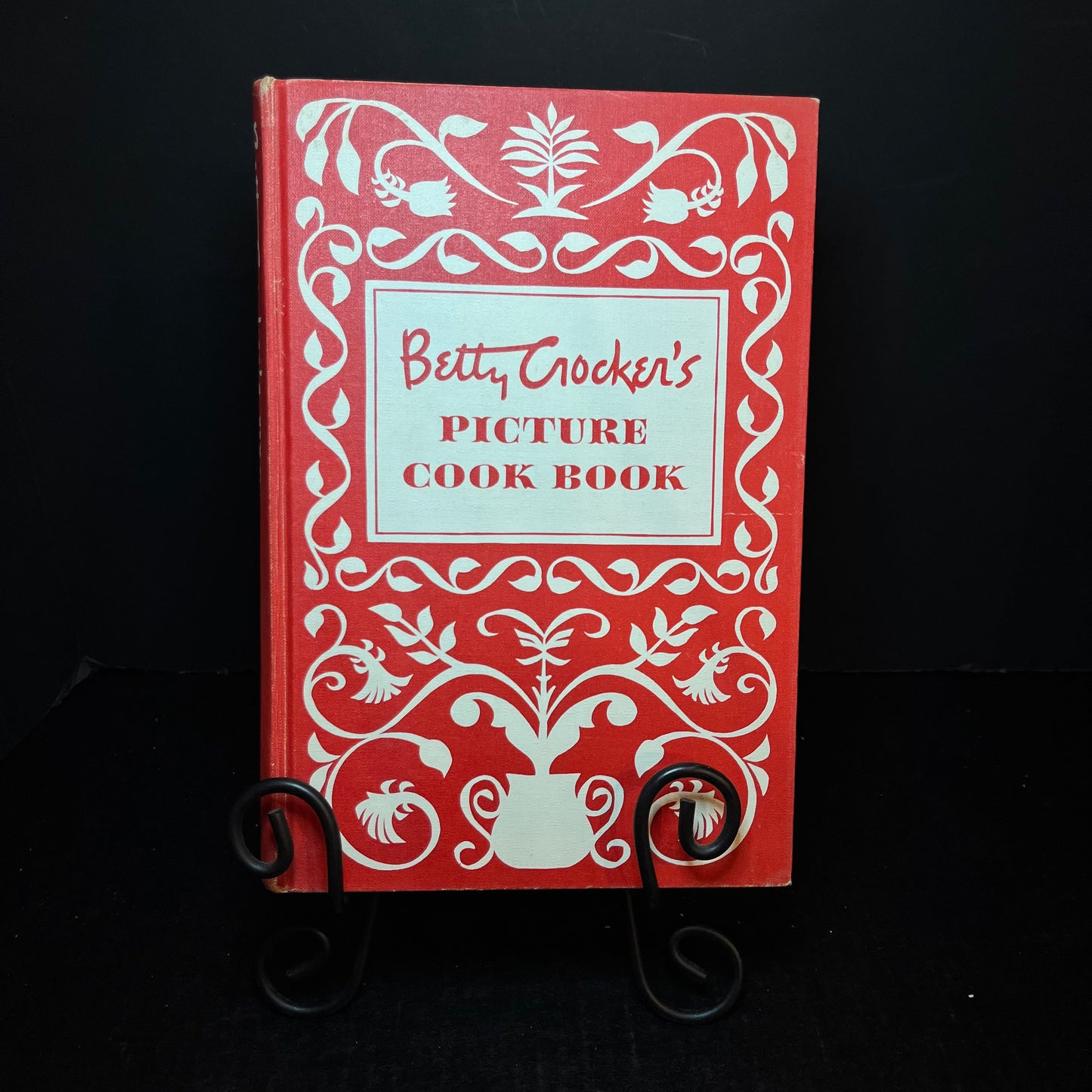 Betty Crocker's Picture Cookbook - General Mills - 1st Edition - First Print - 1950