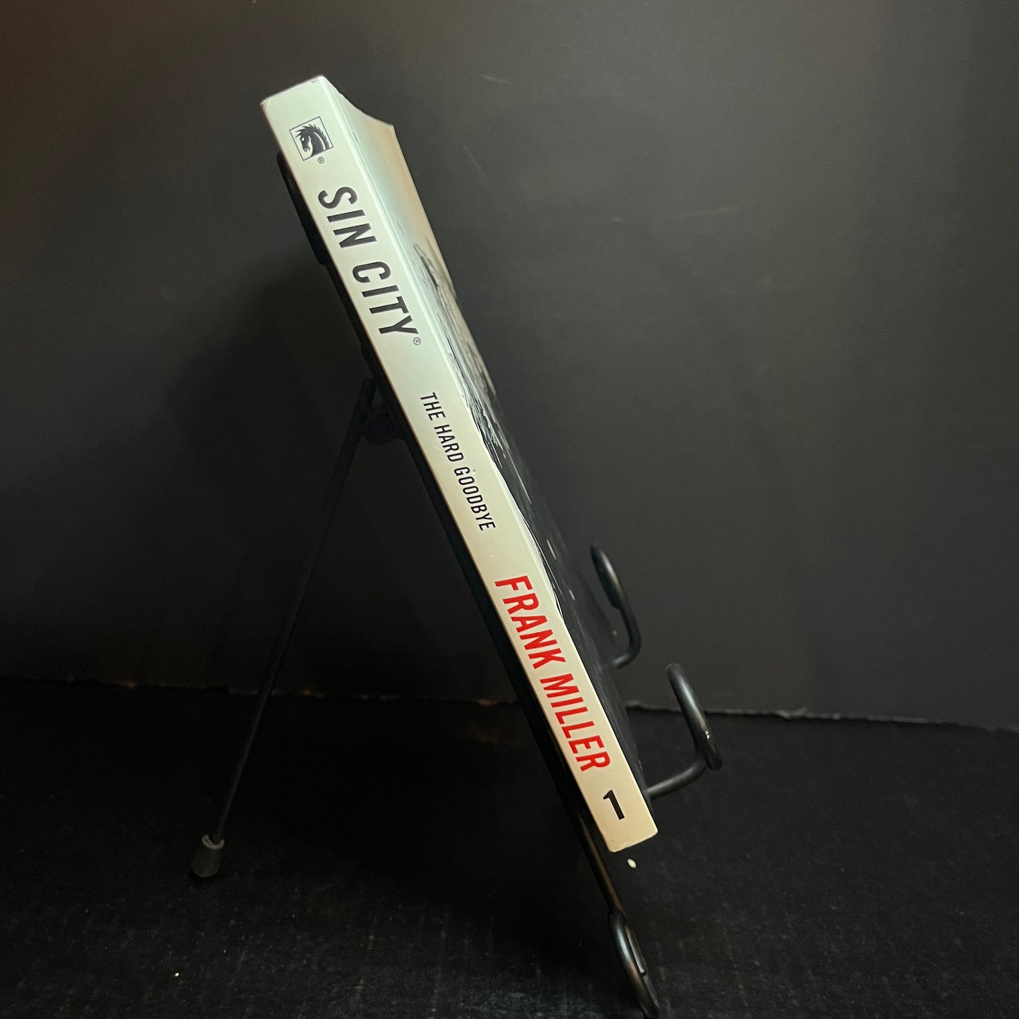 Sin City - Frank Miller - Signed - 1st Edition - 2010