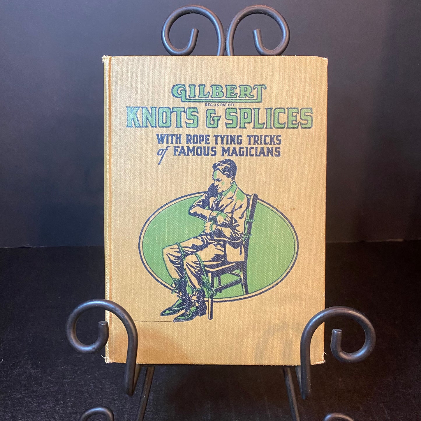Gilbert Knots and Splices with Rope-Tying Tricks of Famous Magicians - Alfred C. Gilbert - 1920