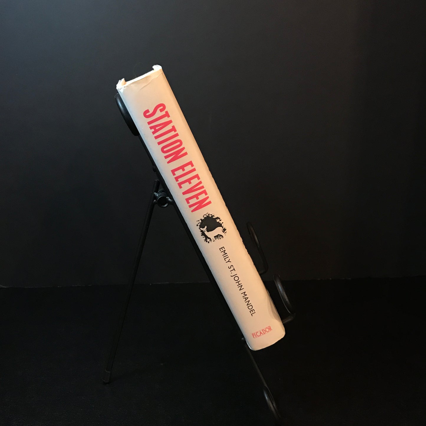 Station Eleven - Emily St. John Mandel - First Edition - 2014