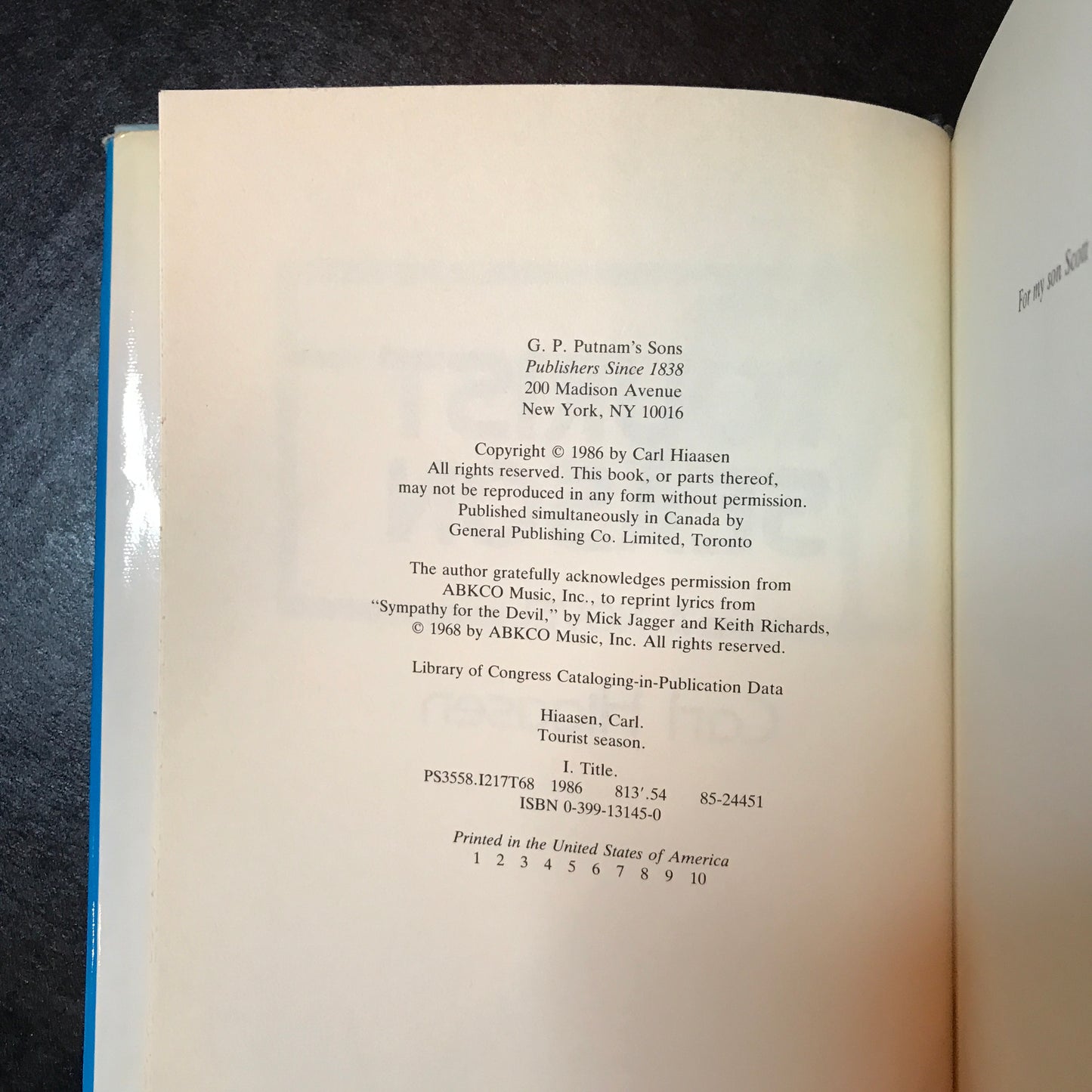 Tourist Season - Carl Hiaasen - First Edition - 1986