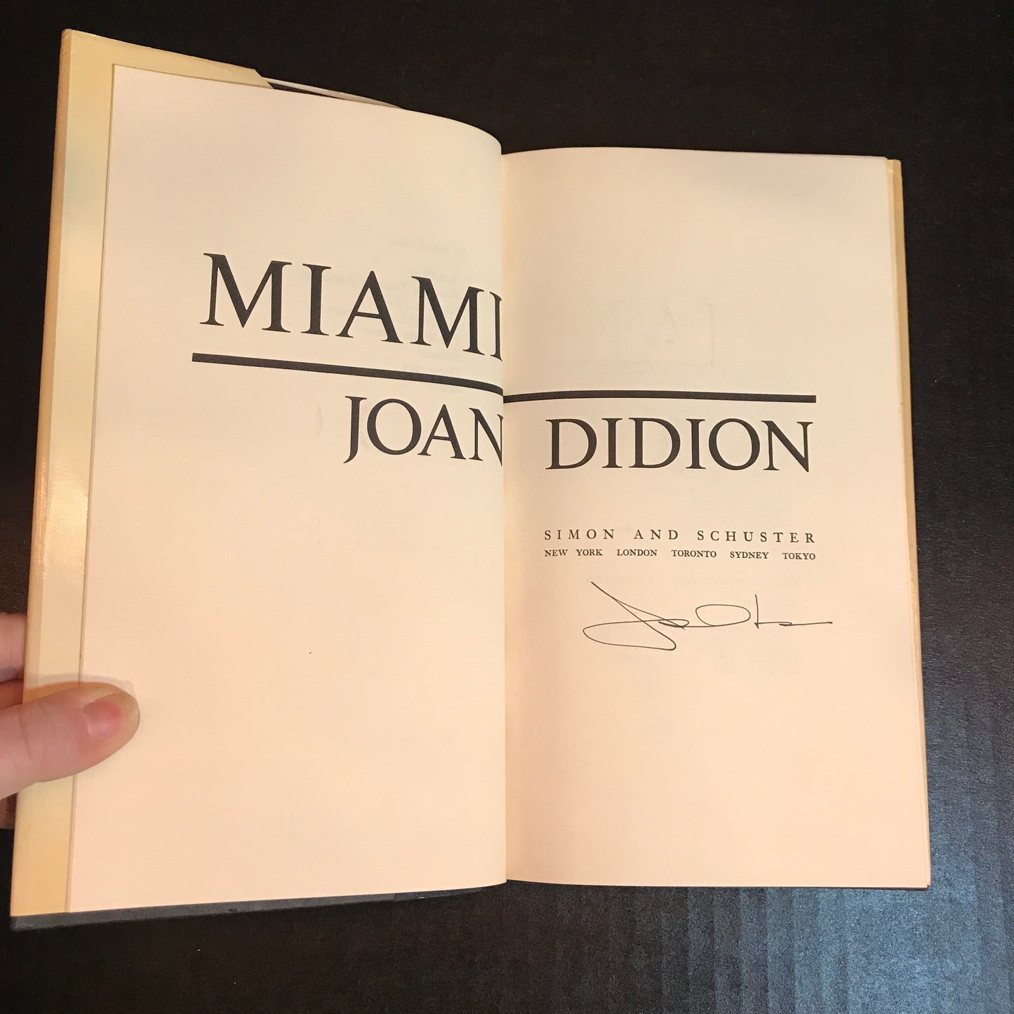 Miami - Joan Didion - Signed - First Edition - 1987