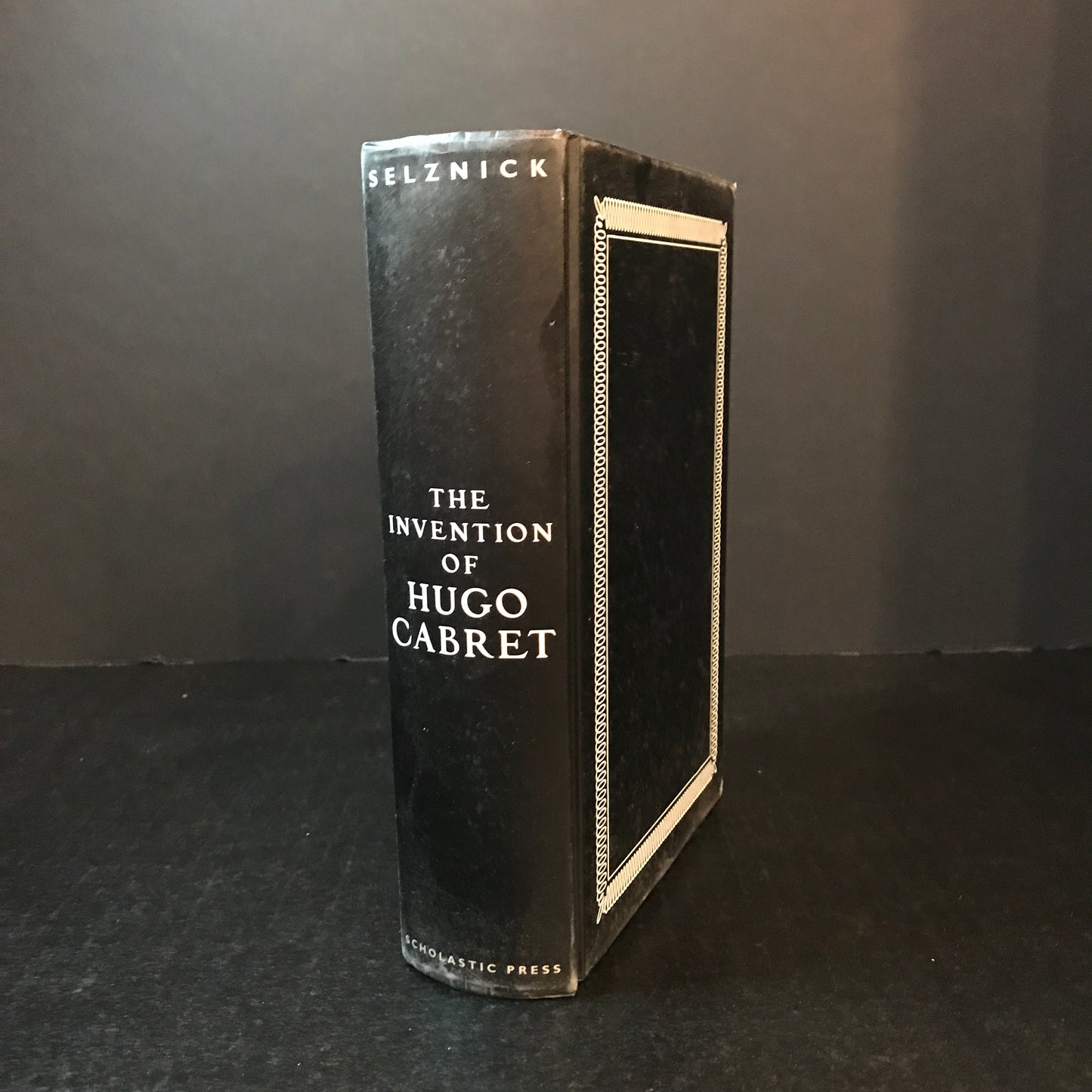 The Invention of Hugo Cabret - Brian Selznick - Signed - 1st Edition - 7th Print - 2007