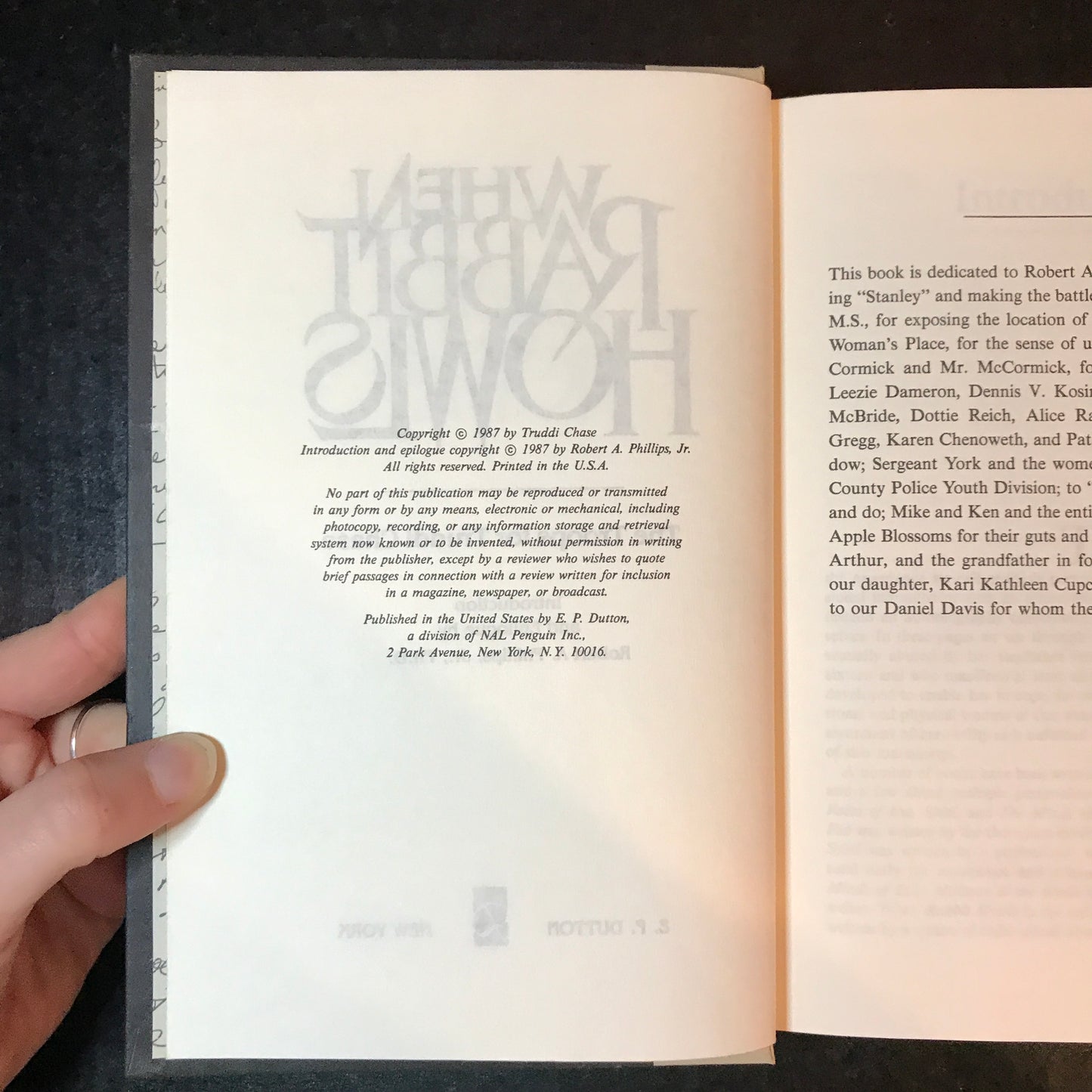 When Rabbit Howls - The Troops of Truddi Chase - 1st U.S. Edition - 1987