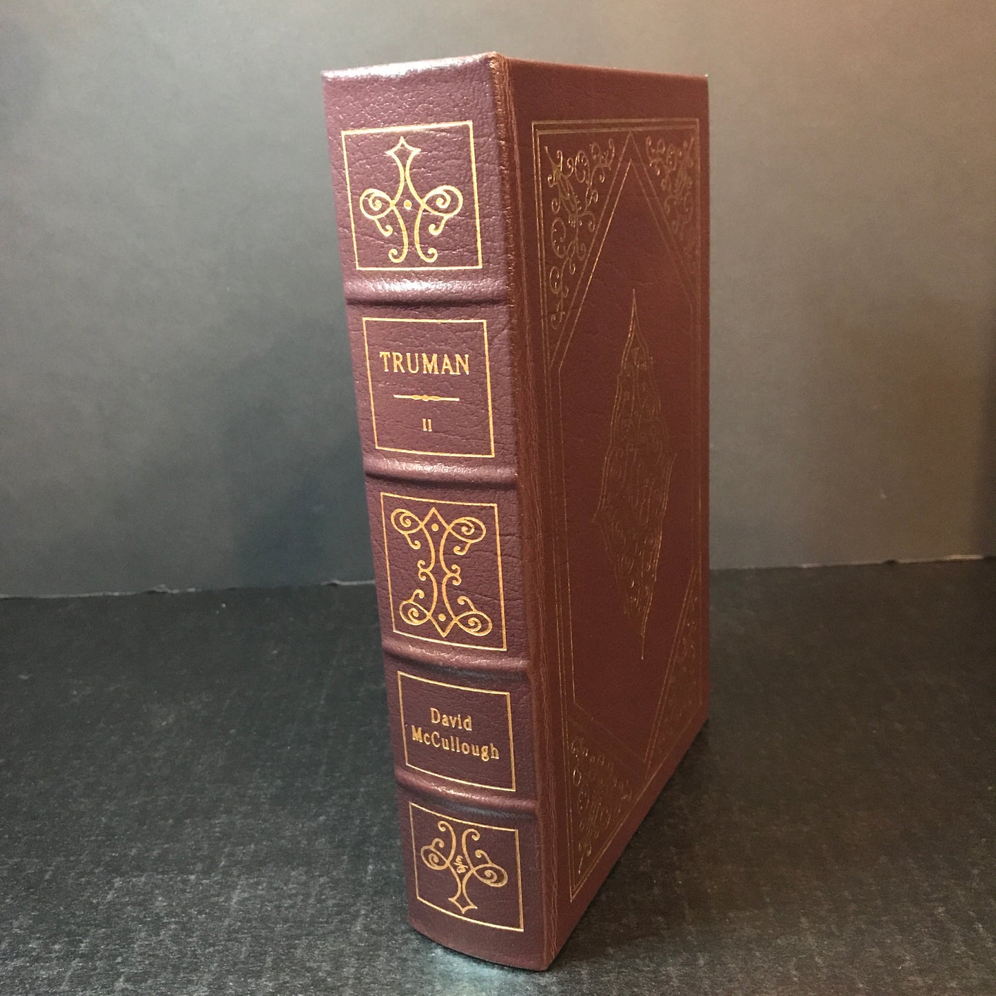 Truman - David McCullough - Volume 2 - Easton Press - 1994