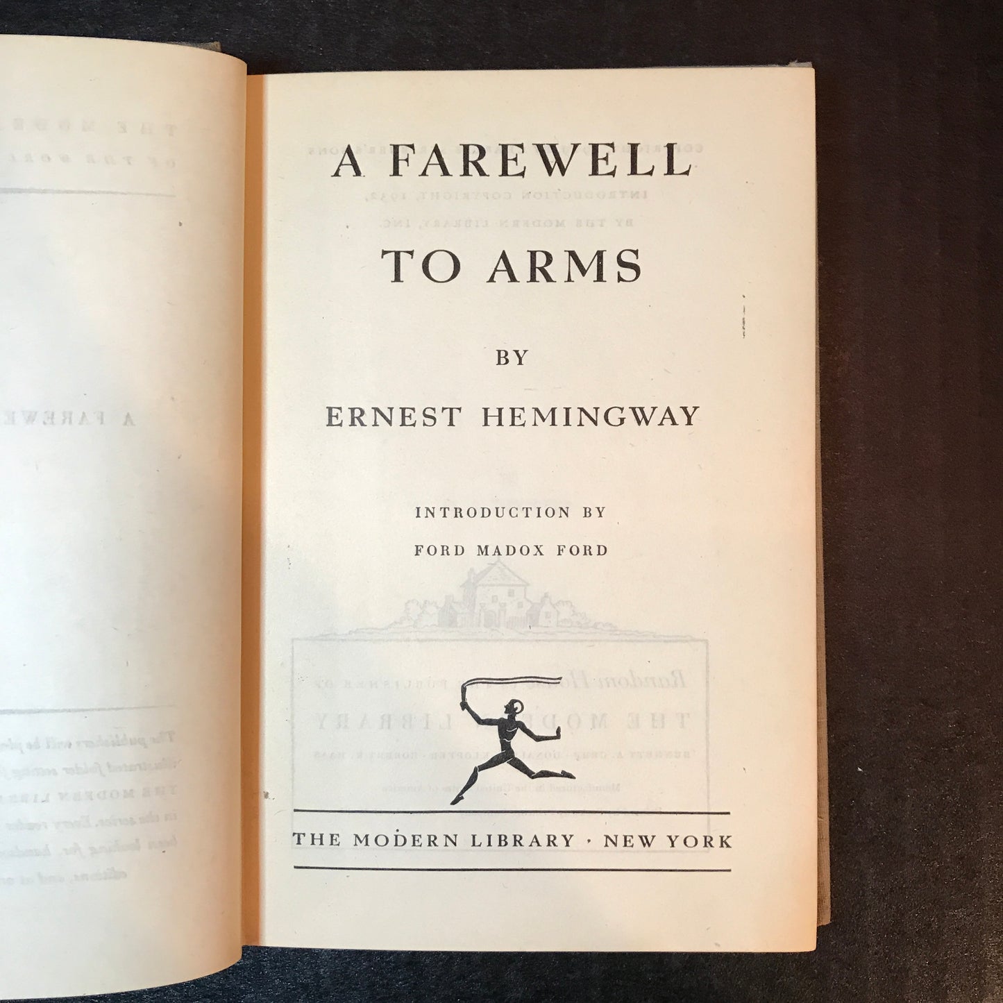 A Farewell To Arms - Ernest Hemingway - Modern Library - 1932