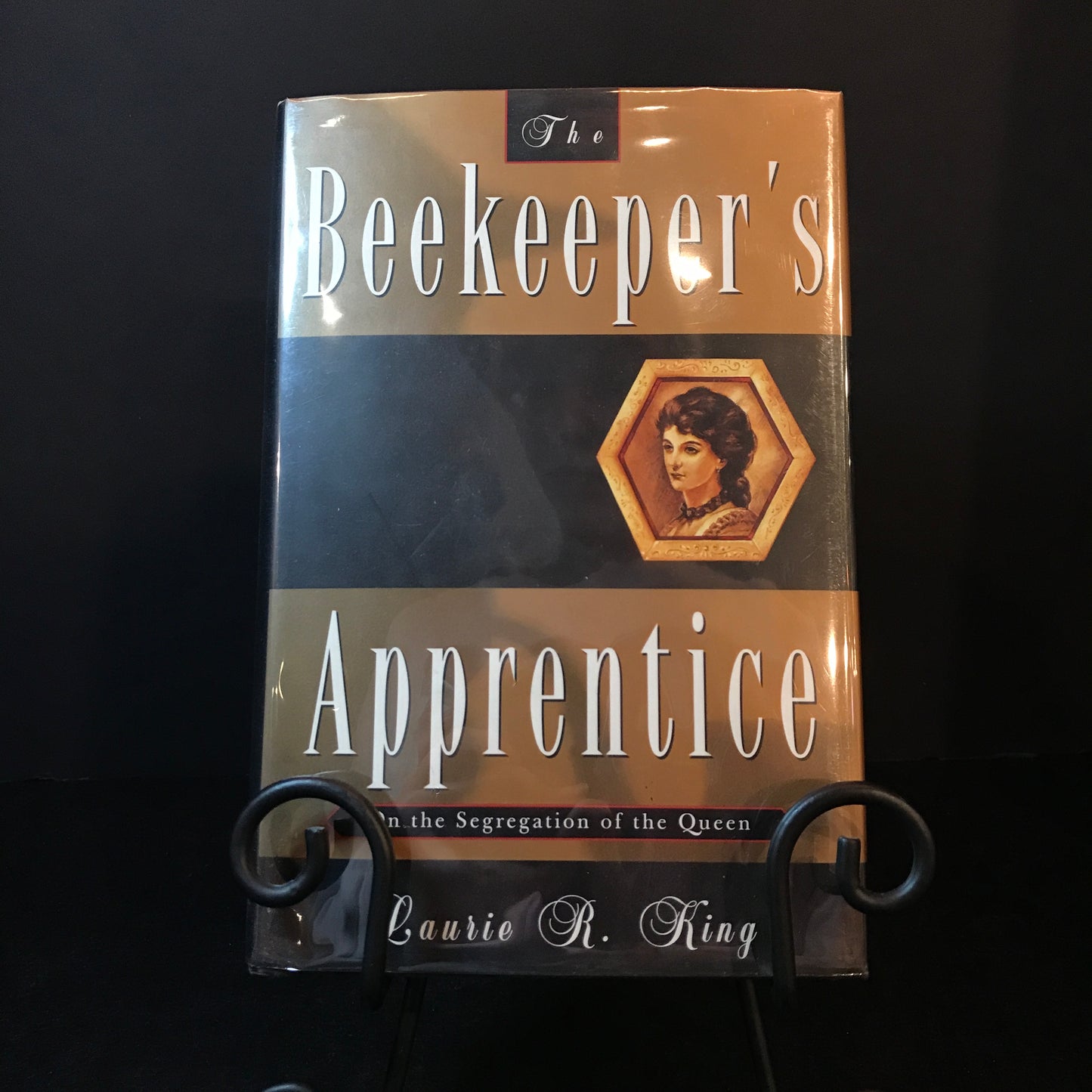 The Beekeeper's Apprentice - Laurie R. King - 1st Edition - 1994