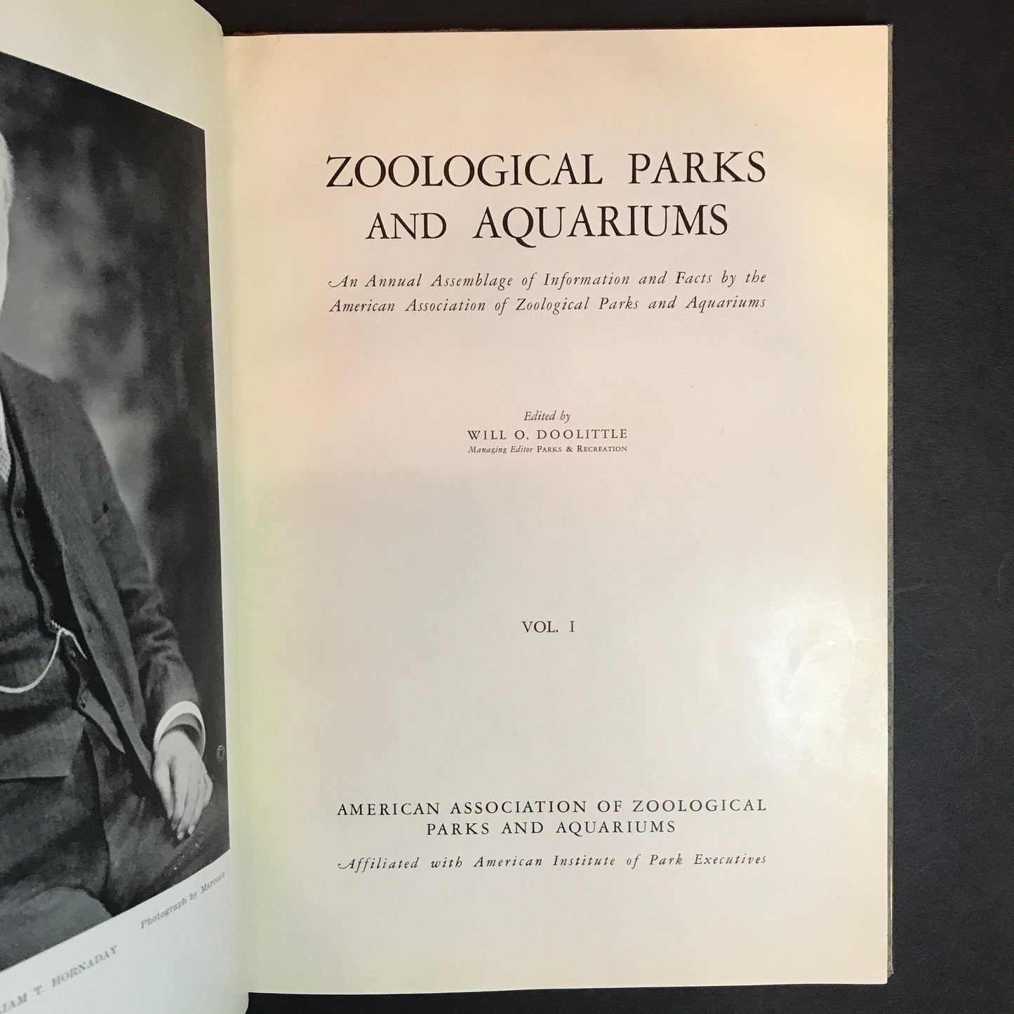 Zoological Parks and Aquariums - Vol 1 - American Association of Zoological Parks - Circa 1930s