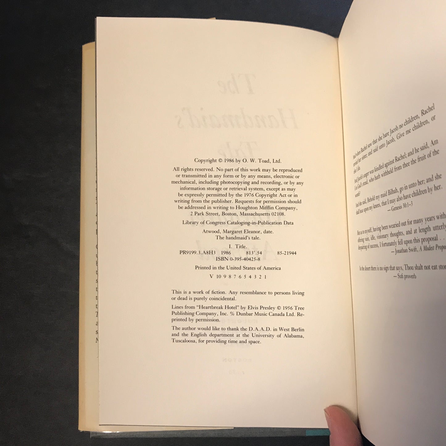 The Handmaid's Tale - Margaret Atwood - 1st Trade Edition - 1986