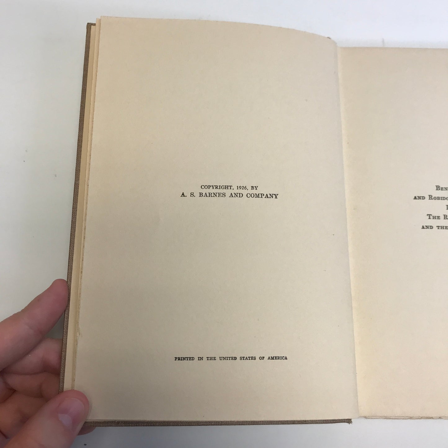 Tumbling, Pyramid Building, and Stunts for Girls and Women - Bonnie and Donnie Cotteral - 1929