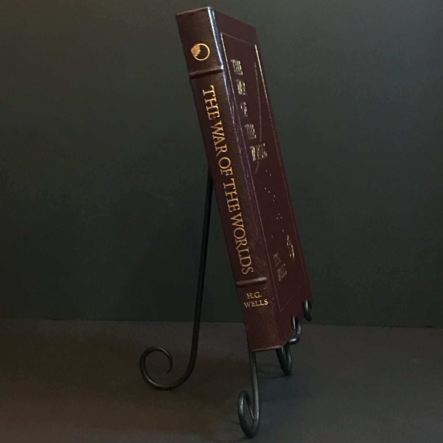 War of the Worlds - H. G. Wells - 1st Thus - Easton Press - 1964