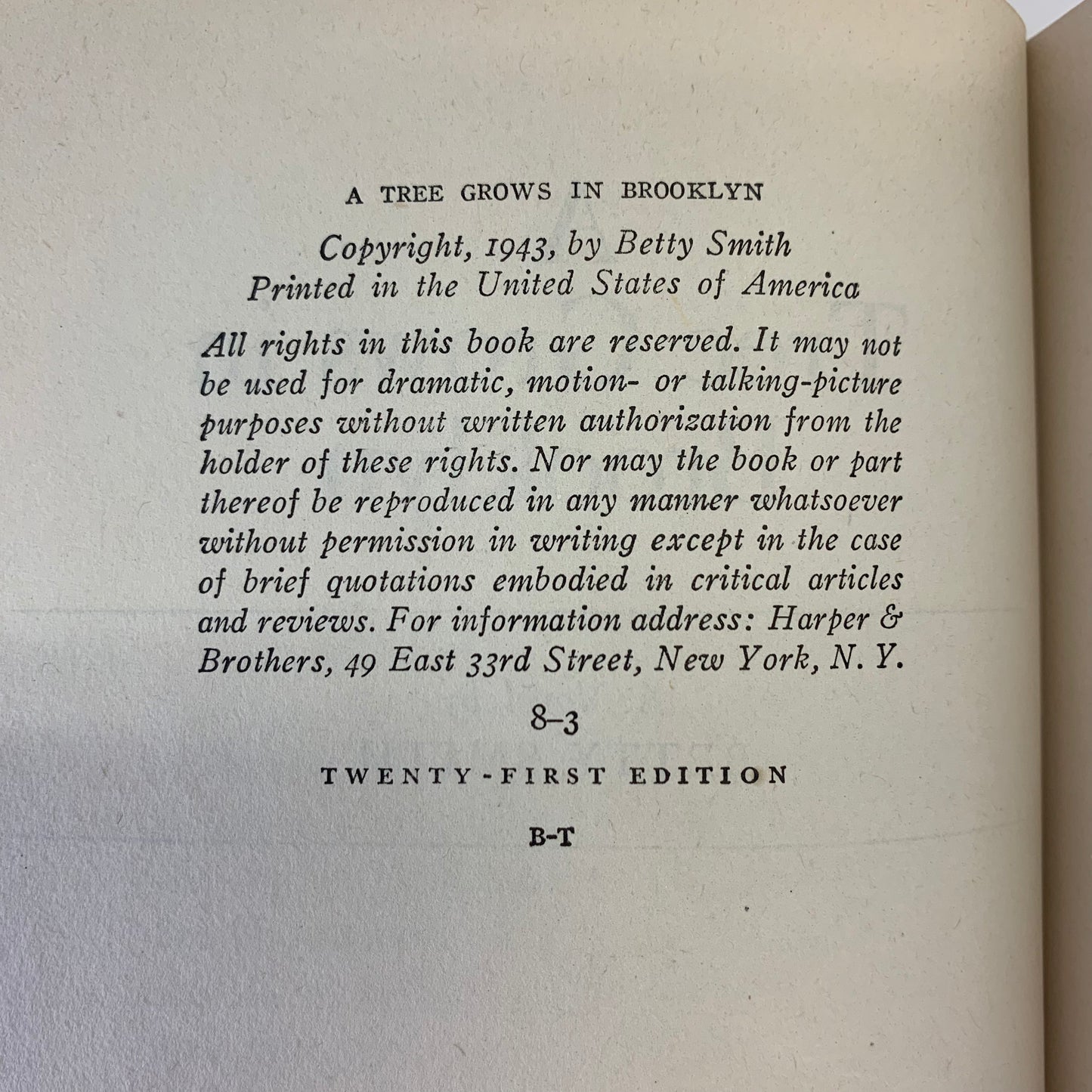 A Tree Grows in Brooklyn - Betty Smith - 21st Print - 1943