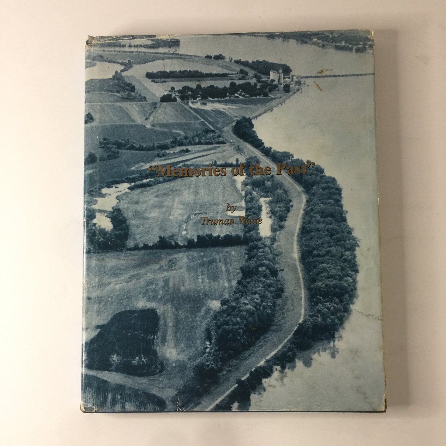 “Memories of the Past” - Truman Waite - 1st Edition Signed - Limited Edition - 48/2000 - 1993