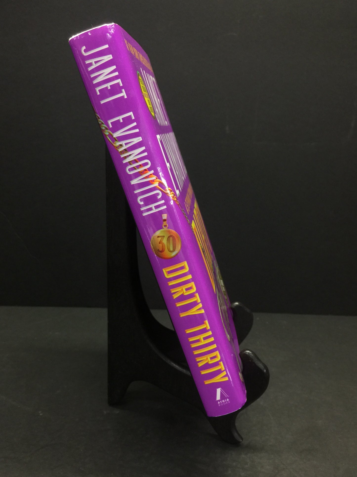 Dirty Thirty - Janet Evanovich - Signed - 2023