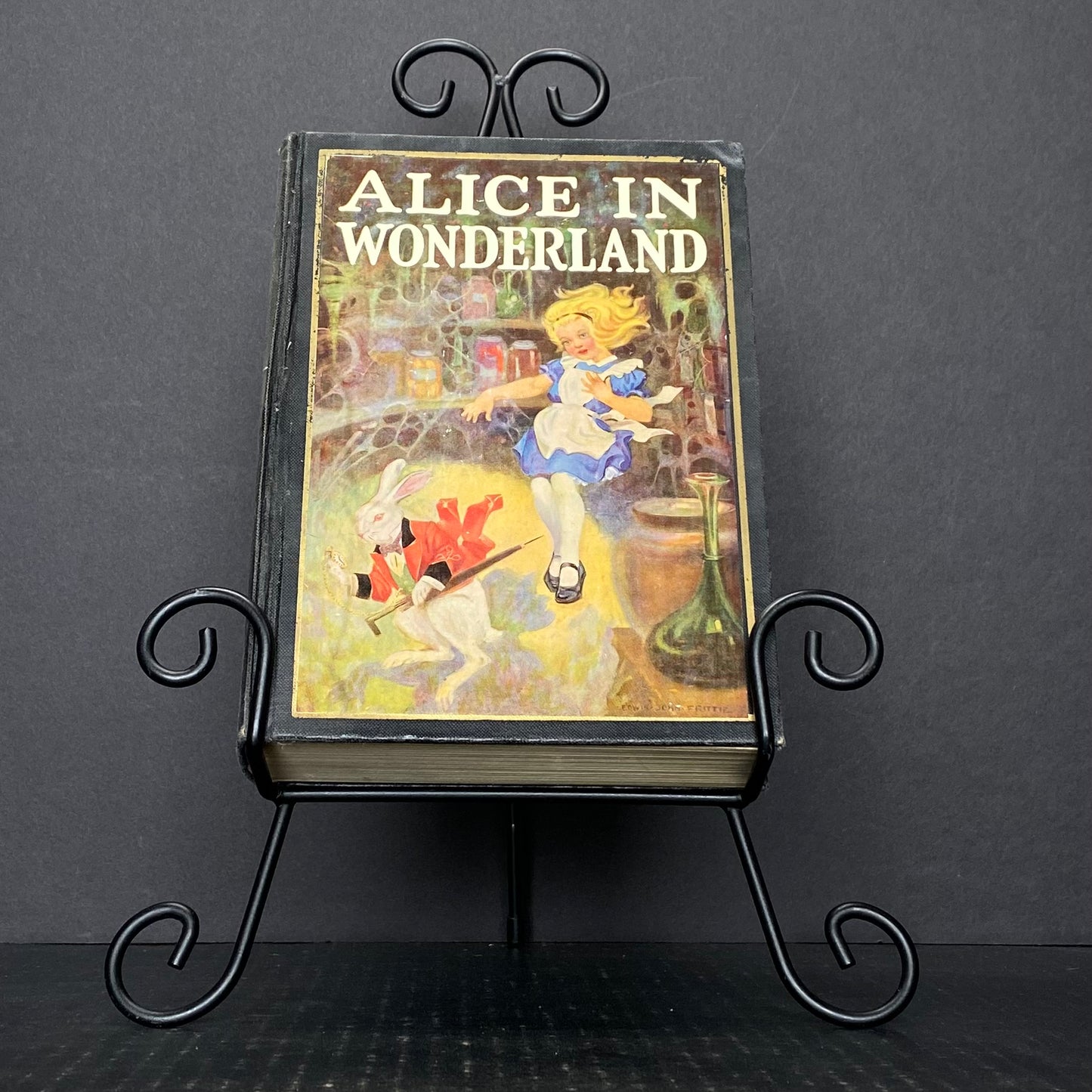 Alice in Wonderland - Lewis Carroll - 1925