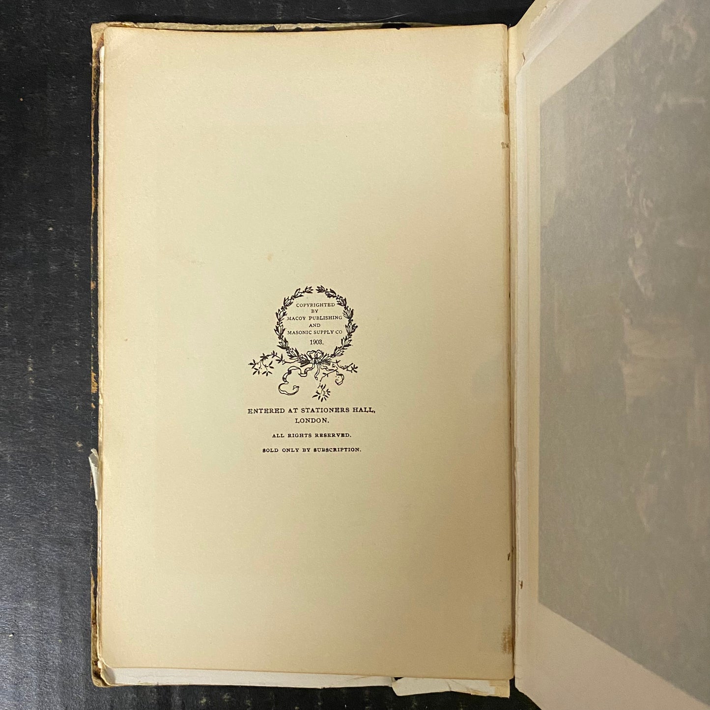 A Concise History of Freemasonry - Robert Freke Gould - Author's Edition - 1904