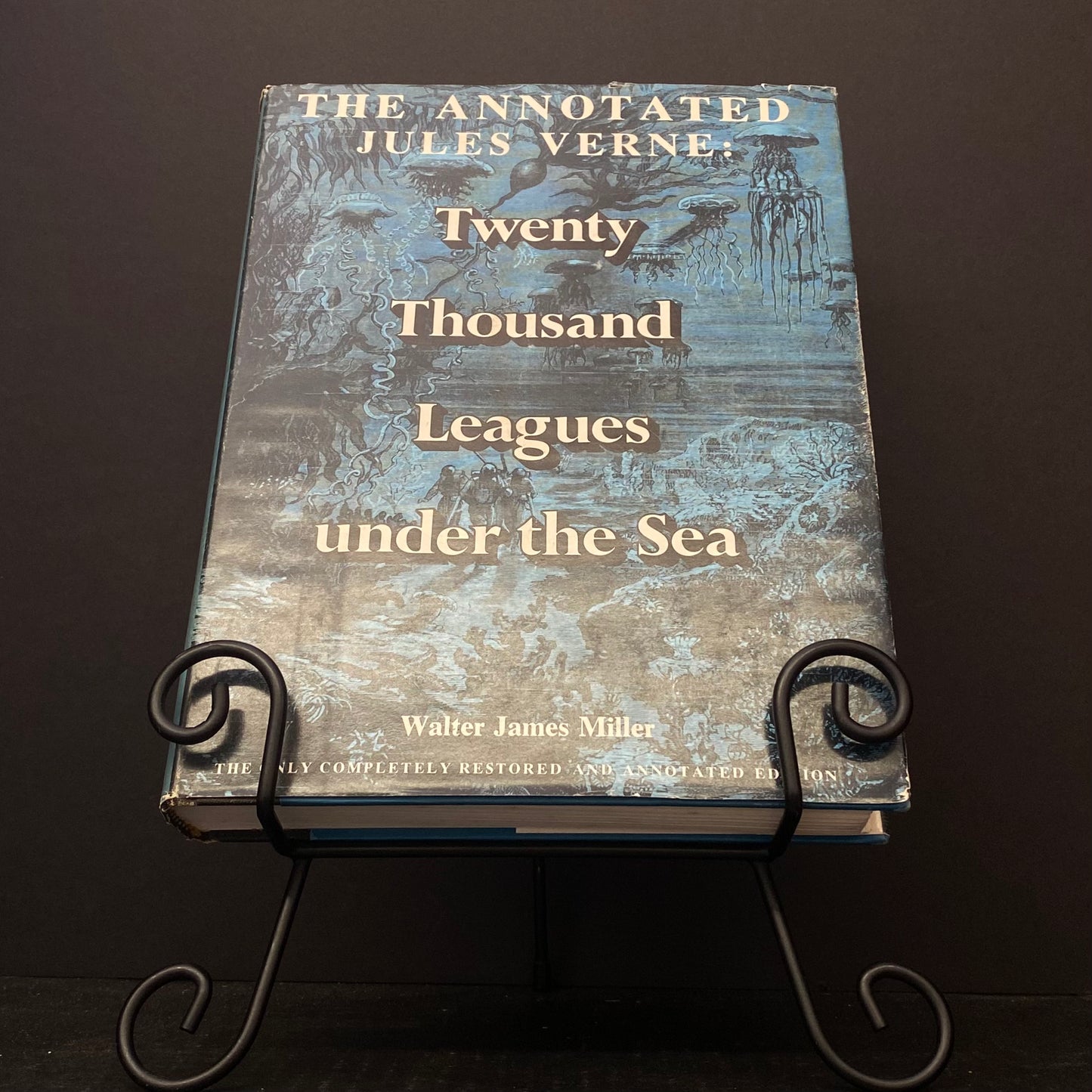 Twenty Thousand Leagues Under the Sea - Jules Verne - First Edition - 1976