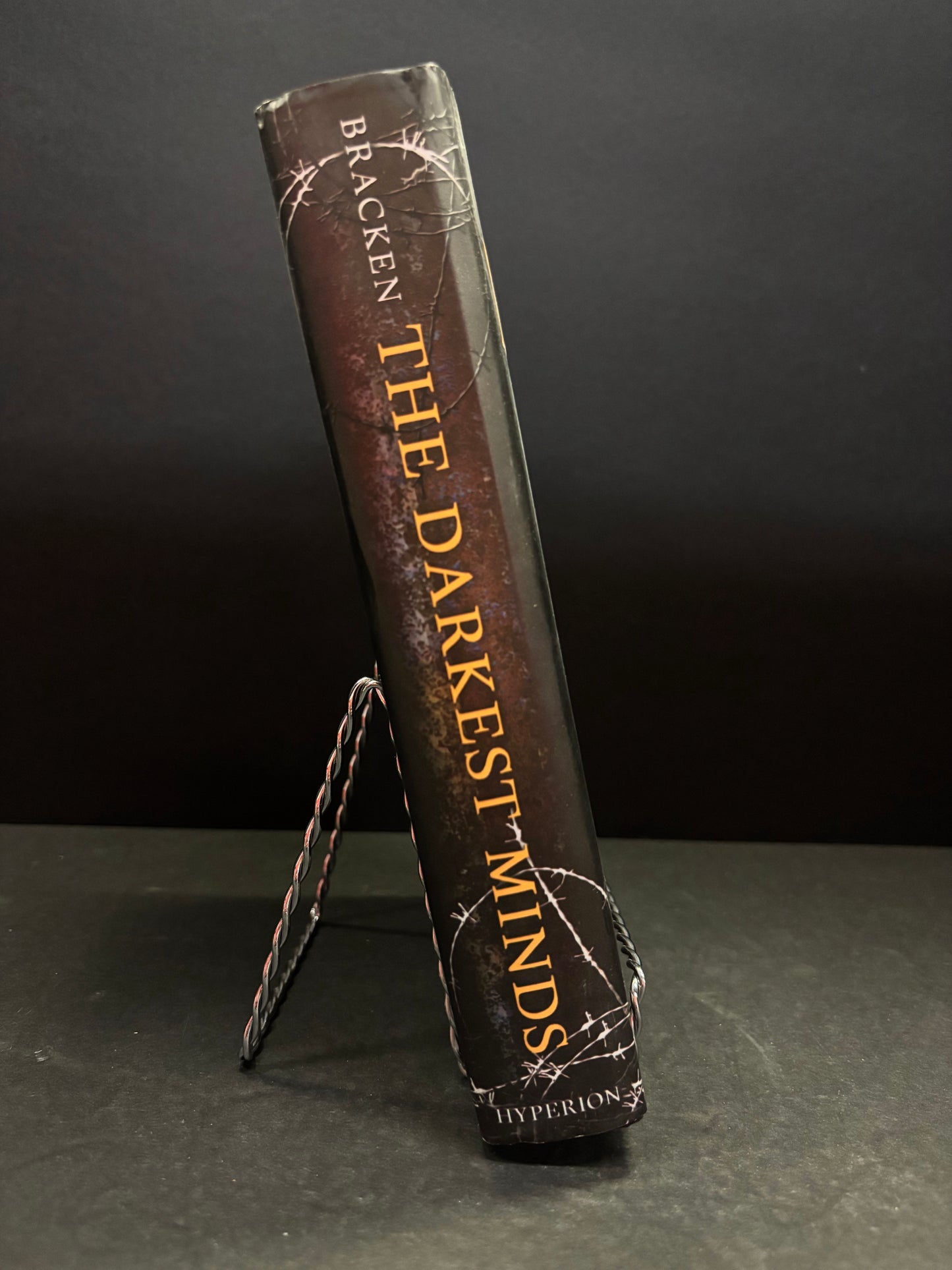 The Darkest Minds - Alexandra Bracken - 1st Edition - 2nd Print - Signed - 2012