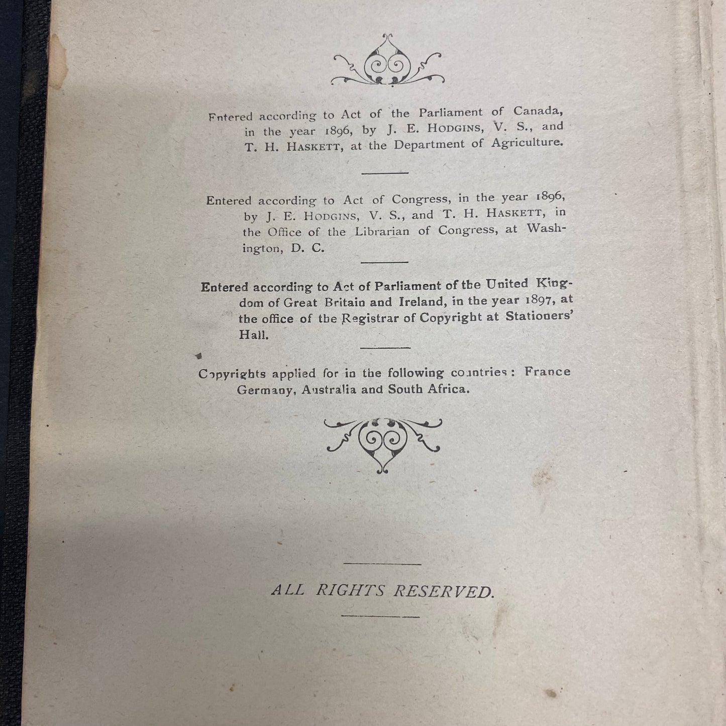 The Veterinary Science: The Anatomy, Diseases, and Treatment of Domestic Animals - J. E. Hodgins and T. H. Haskett - 1902