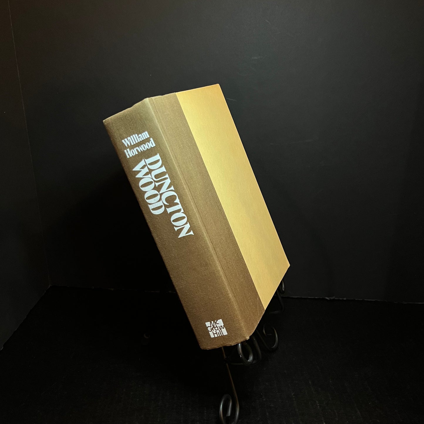 Duncton Wood - William Horwood - 1st Edition - 1980