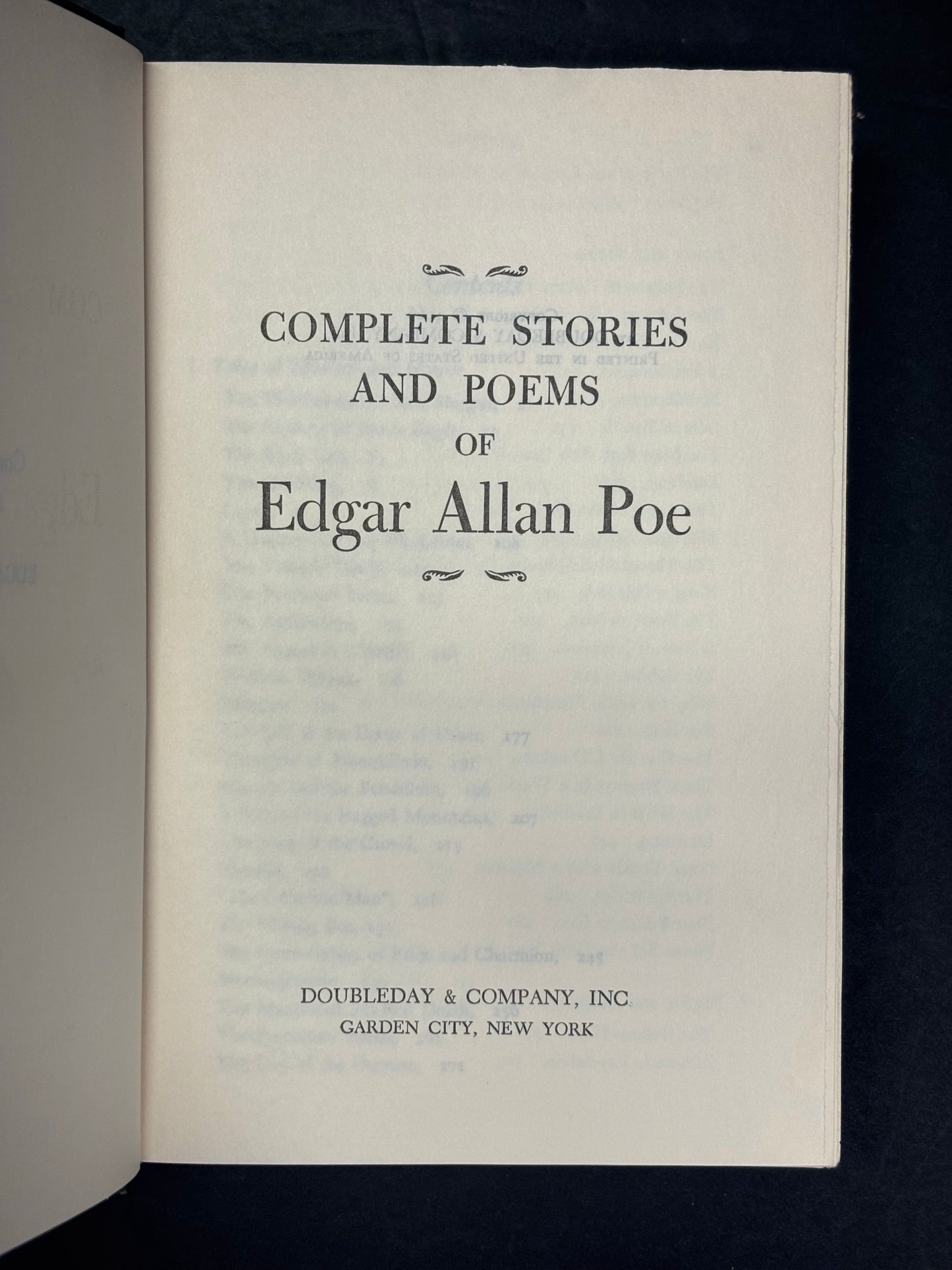 Complete Stories and Poems of Edgar Allan Poe - Edgar Allan Poe - 1966