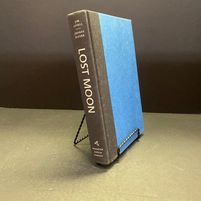 Lost Moon - Jim Lovell and Jeffrey Kluger - Signed - 1994
