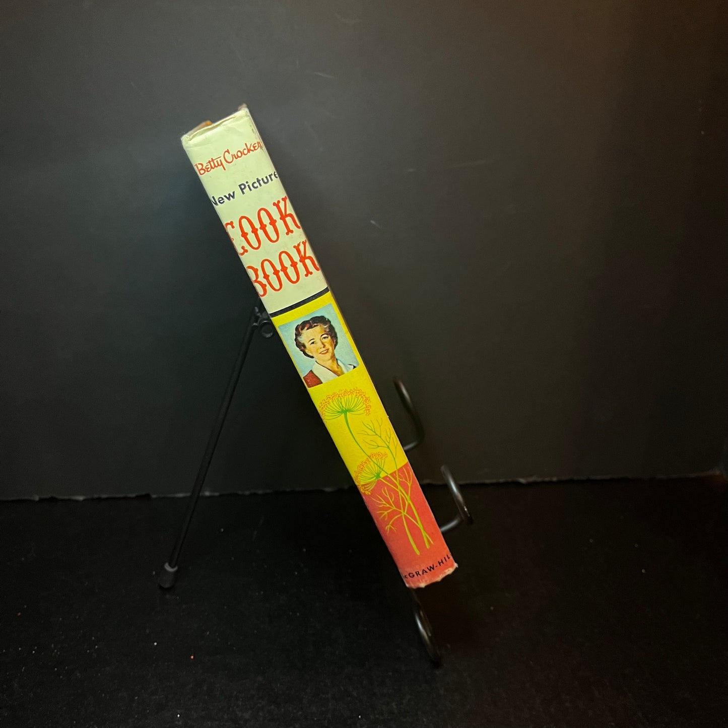 Betty Crocker's New Picture Cook Book - Betty Crocker & Joseph Pearson - 1st Edition 2nd Print - 1961