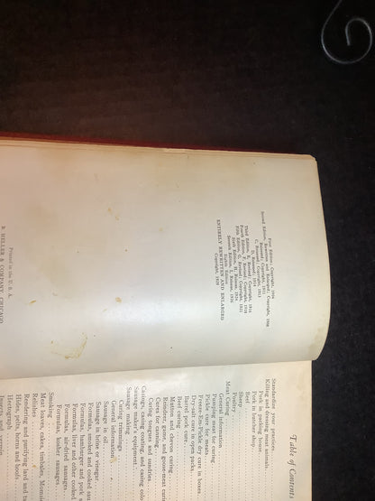 Heller's Secrets of Meat Curing and Sausage Making - B. Heller - 1929