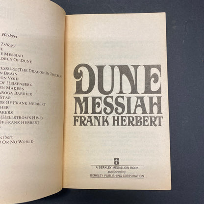 The Complete Dune Trilogy - Frank Herbert - 1977