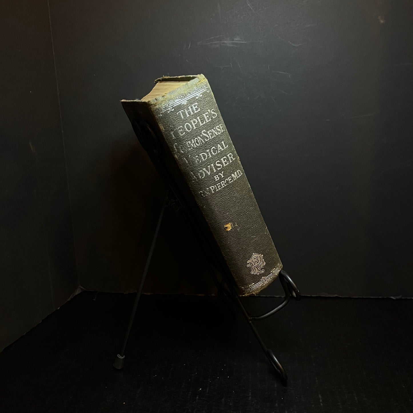 The People's Common Sense Medical Adviser - R. V. Pierce M. D. - 1909