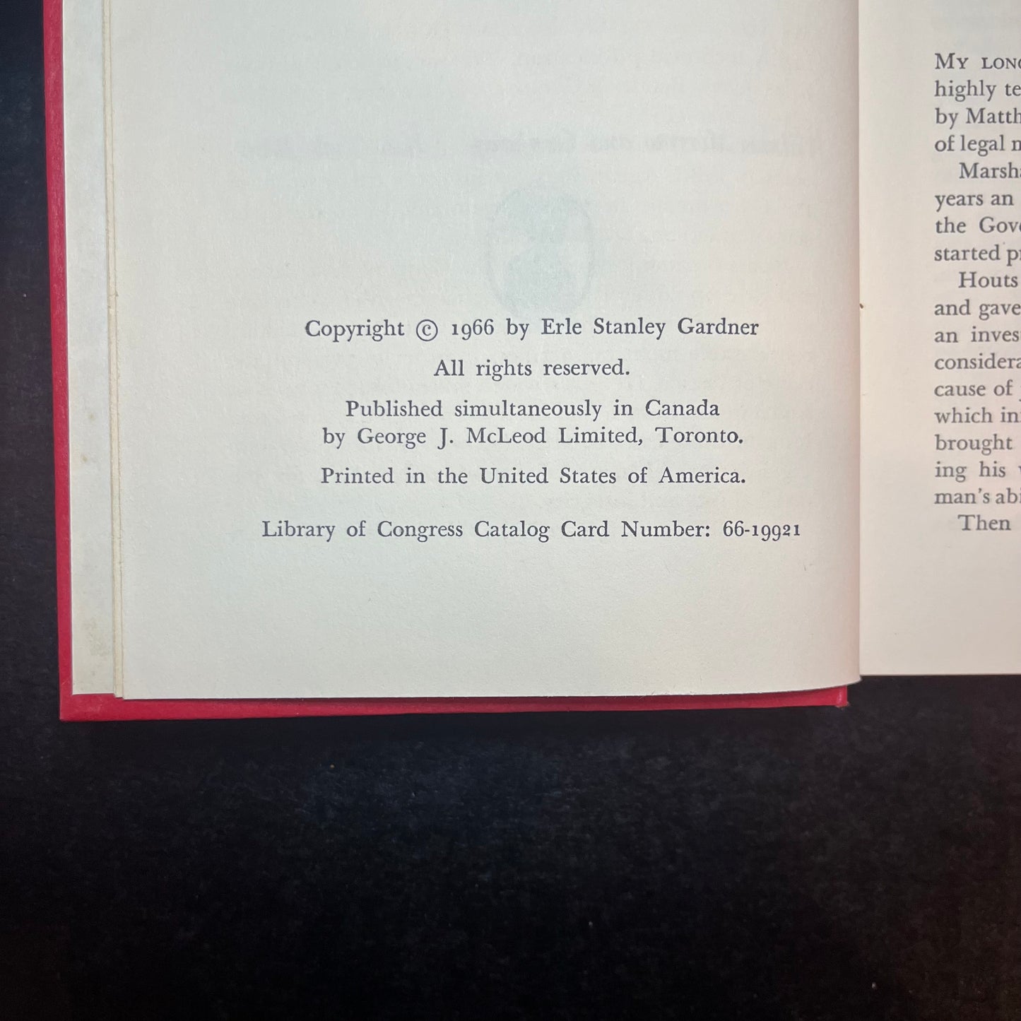 The Case of the Worried Waitress - Erle Stanley Gardner - 1st Edition - 1986