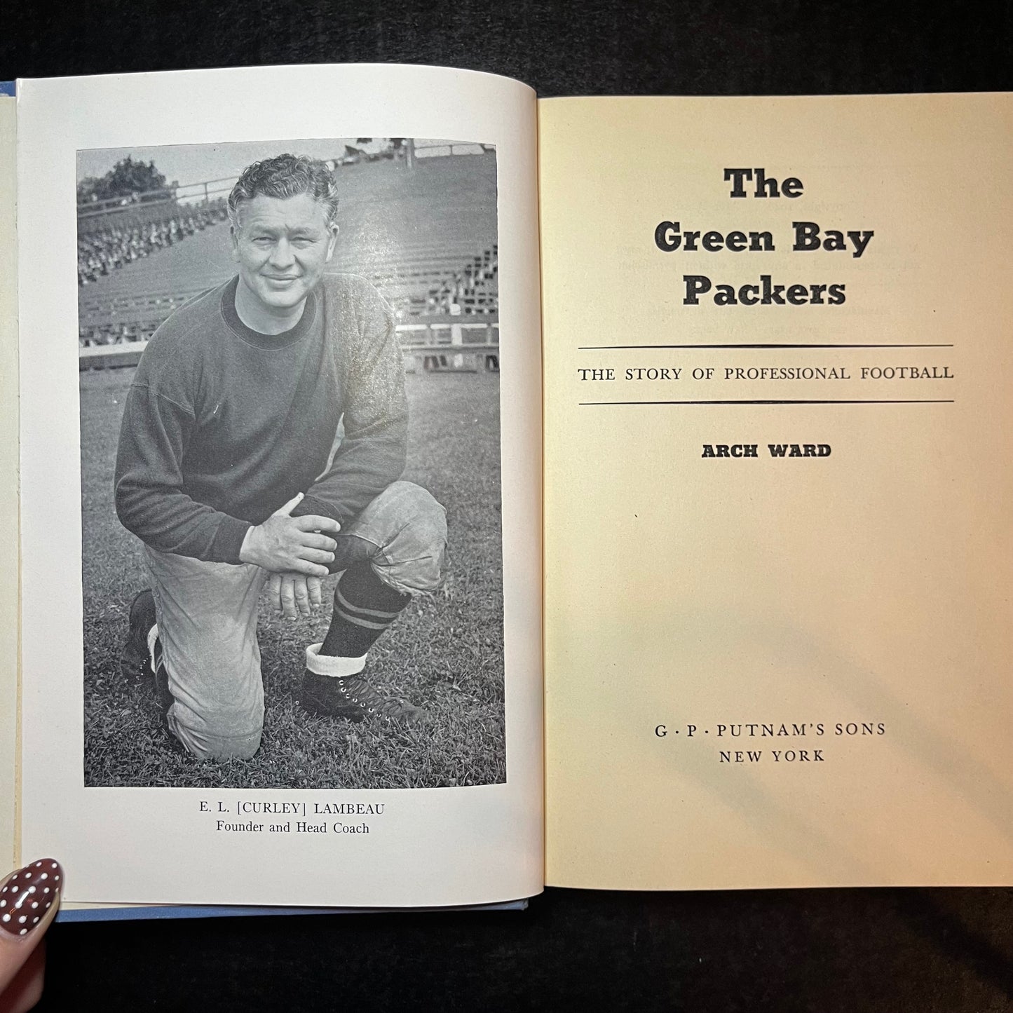 The Green Bay Packers - Arch Wood - 1946