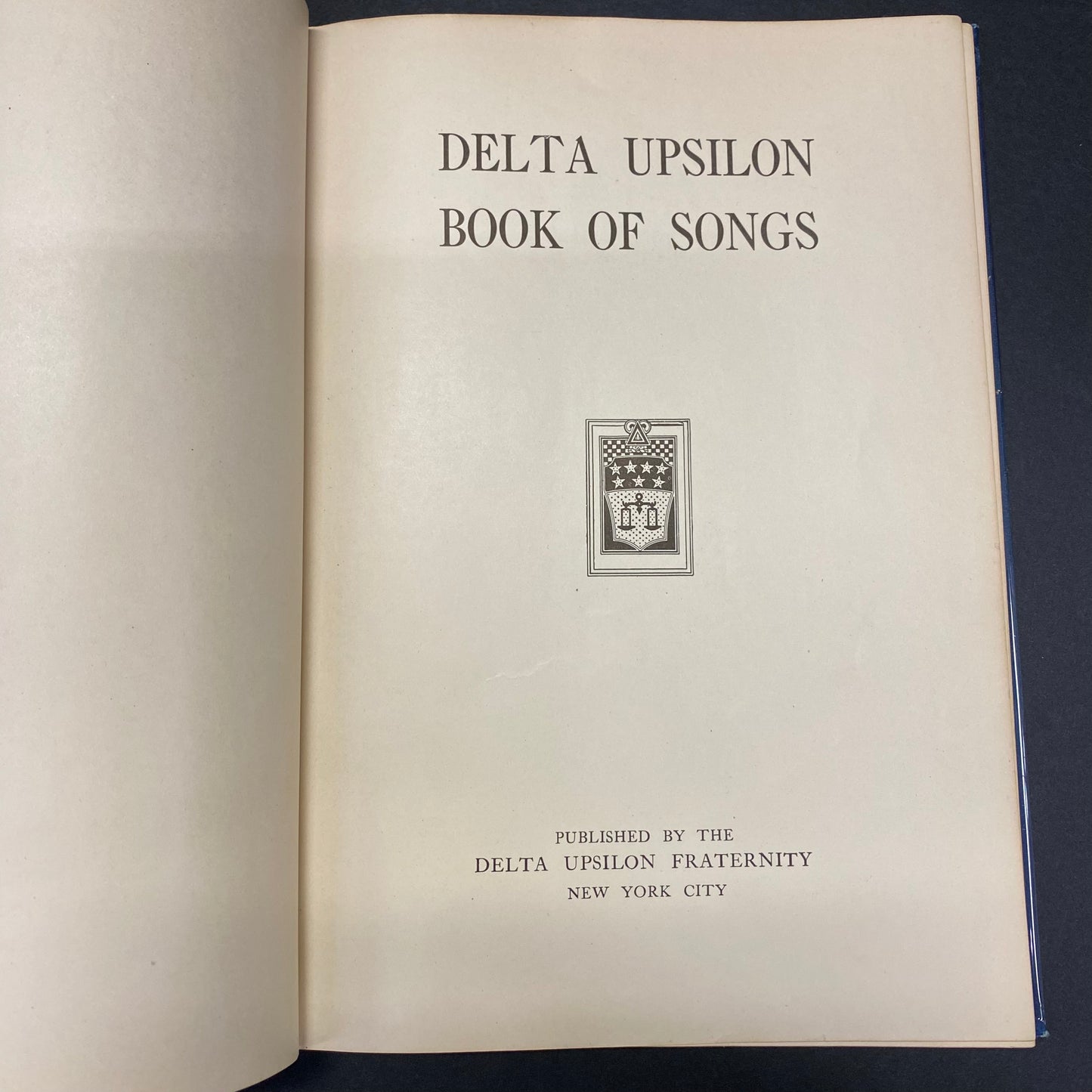 Delta Upsilon Book of Songs - Delta Upsilon Fraternity - 1924