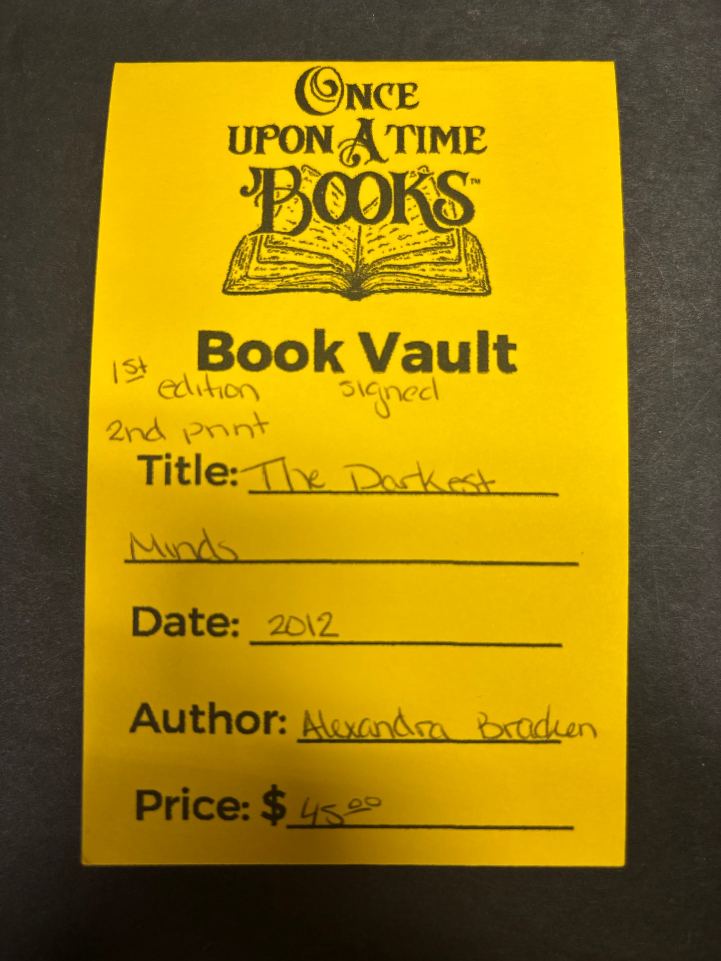 The Darkest Minds - Alexandra Bracken - 1st Edition - 2nd Print - Signed - 2012