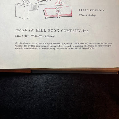 Betty Crocker's New Picture Cookbook - Betty Crocker - 1961 - 1st Edition - Third Printing