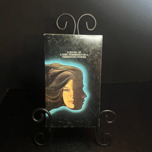 Carrie - Stephen King - 1975