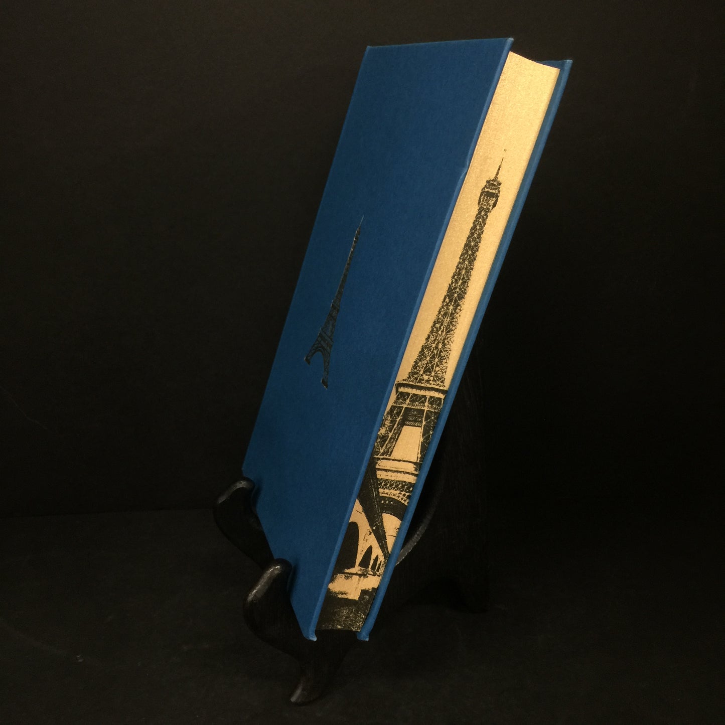 Last Twilight in Paris - Pam Jenoff - Signed - Barnes and Noble Special Edition - 2025