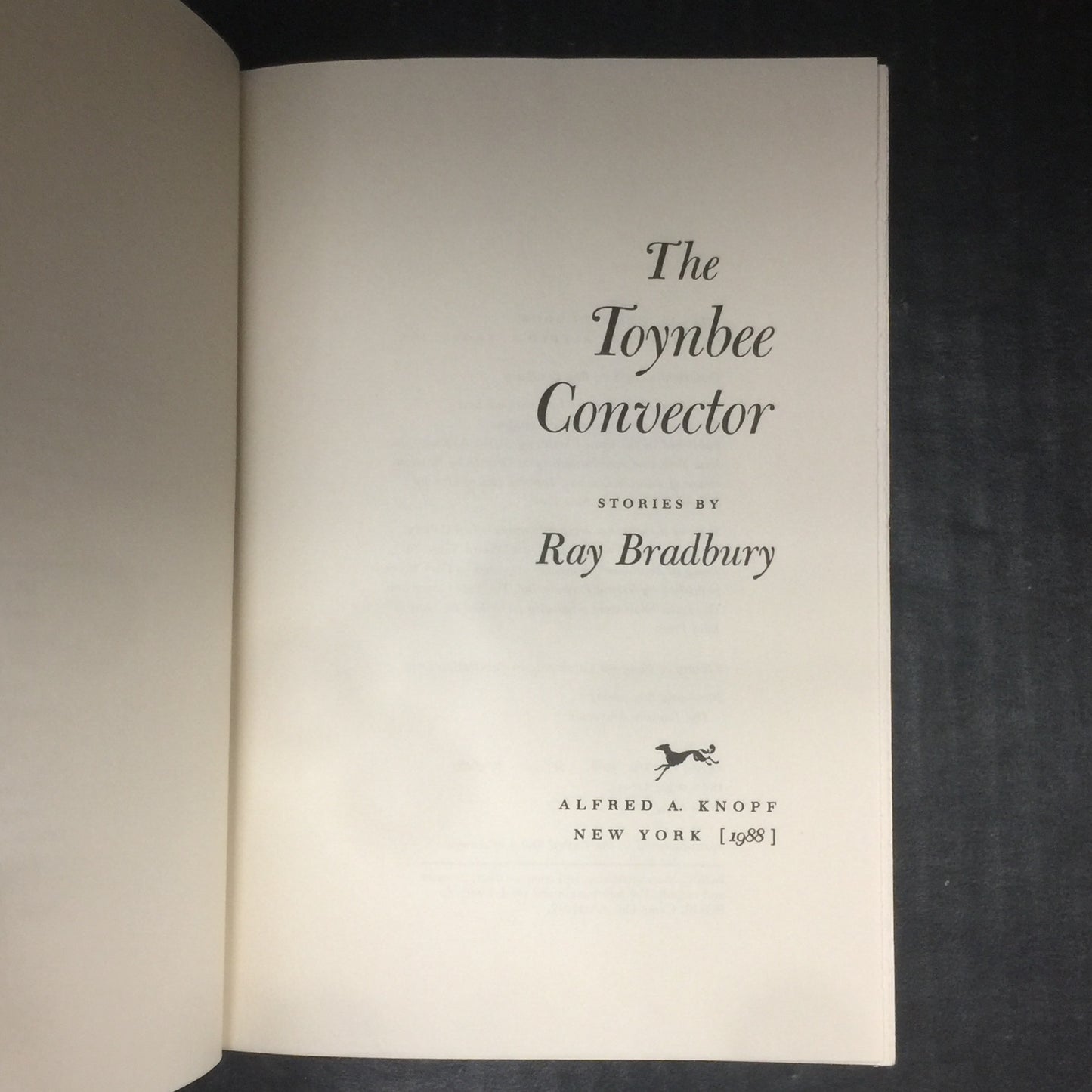 The Toynbee Convector - Ray Bradbury - Book Club Edition - 1988