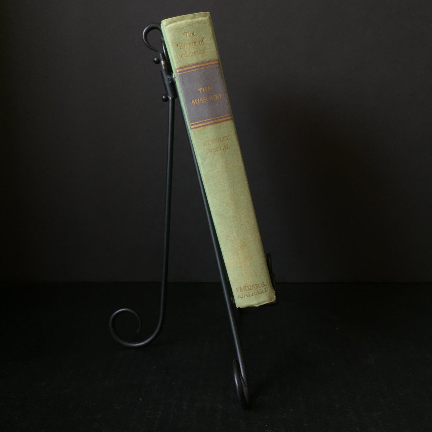 The Missouri - Stanley Vestal - 1945