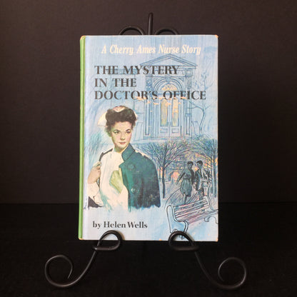 The Mystery in the Doctor's Office - Helen Wells - Possible 1st Edition - 1966