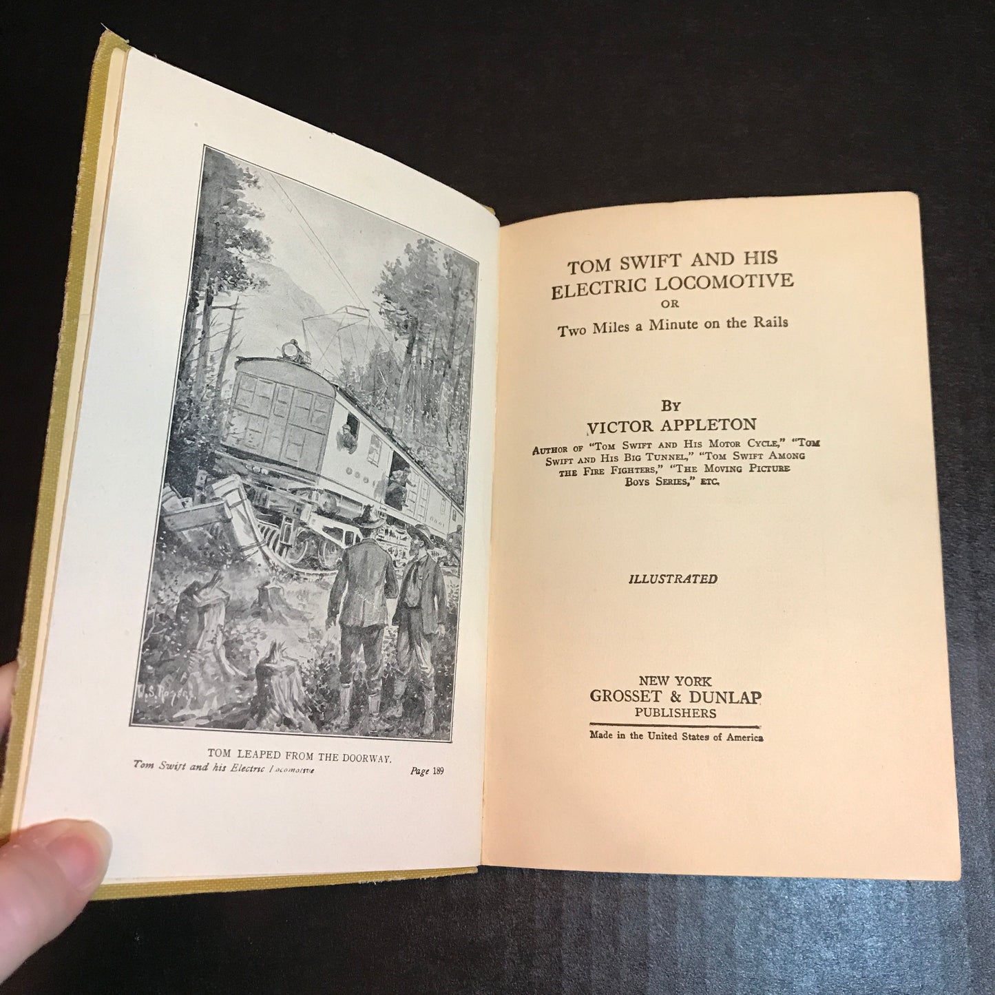 Tom Swift And His Electric Locomotive - Victor Appleton - 1st Edition - 1922