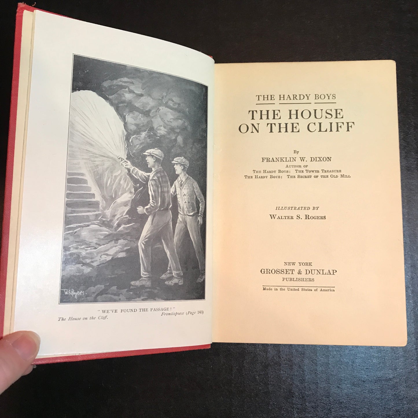 The Hardy Boys - The House on the Cliff - Franklin W. Dixon - Early Print - Possible 2nd Print - 1927