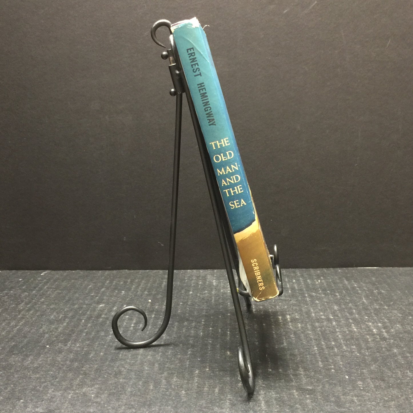 The Old Man and The Sea - Ernest Hemingway - Book Club Editon - 1952