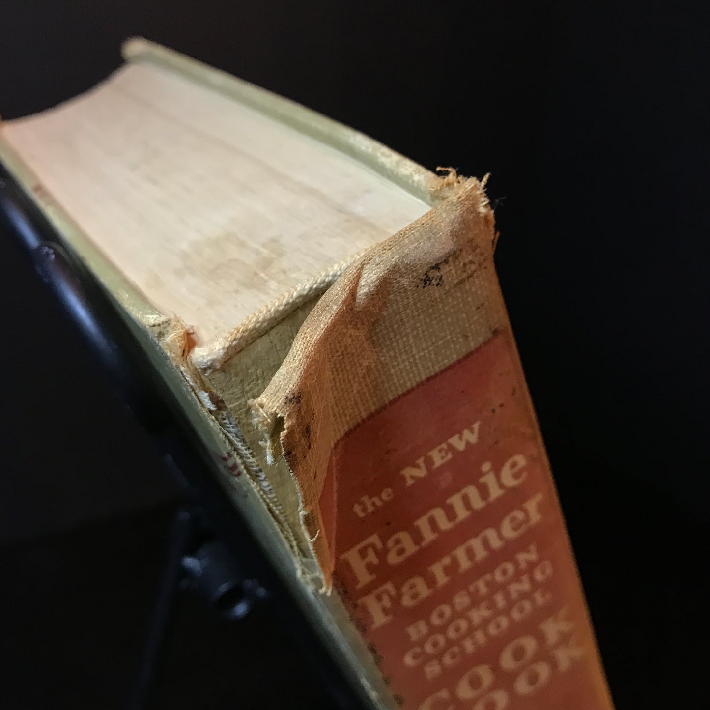 The Boston Cooking-School Book - Fannie Merritt Farmer - 1951