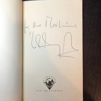 Aké: The Years of Childhood - Wole Soyinka - Signed - Vintage International Edition - 1989